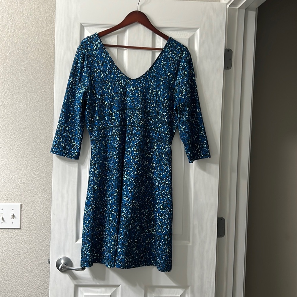 Three-quarter sleeve dream dress